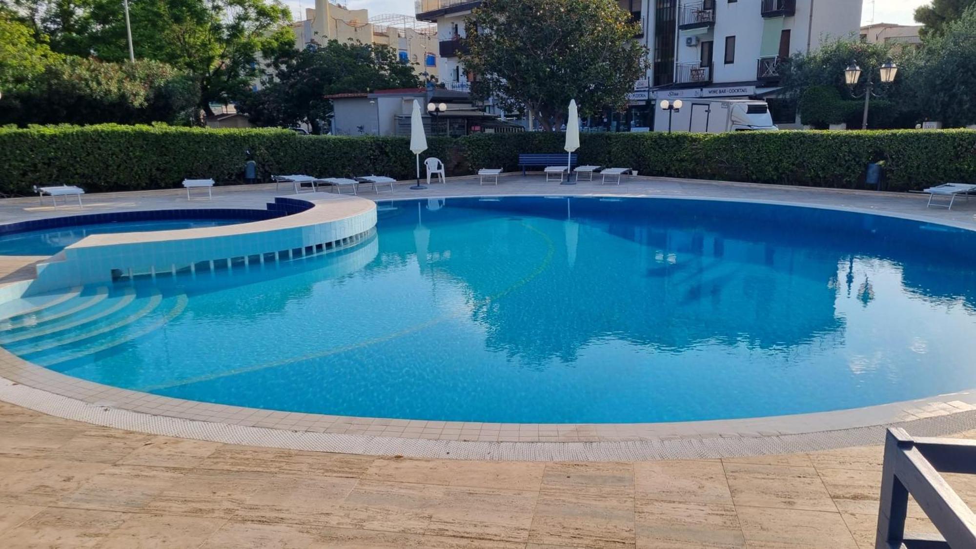 Recanati Seaside Apartment Giardini Naxos Eksteriør bilde